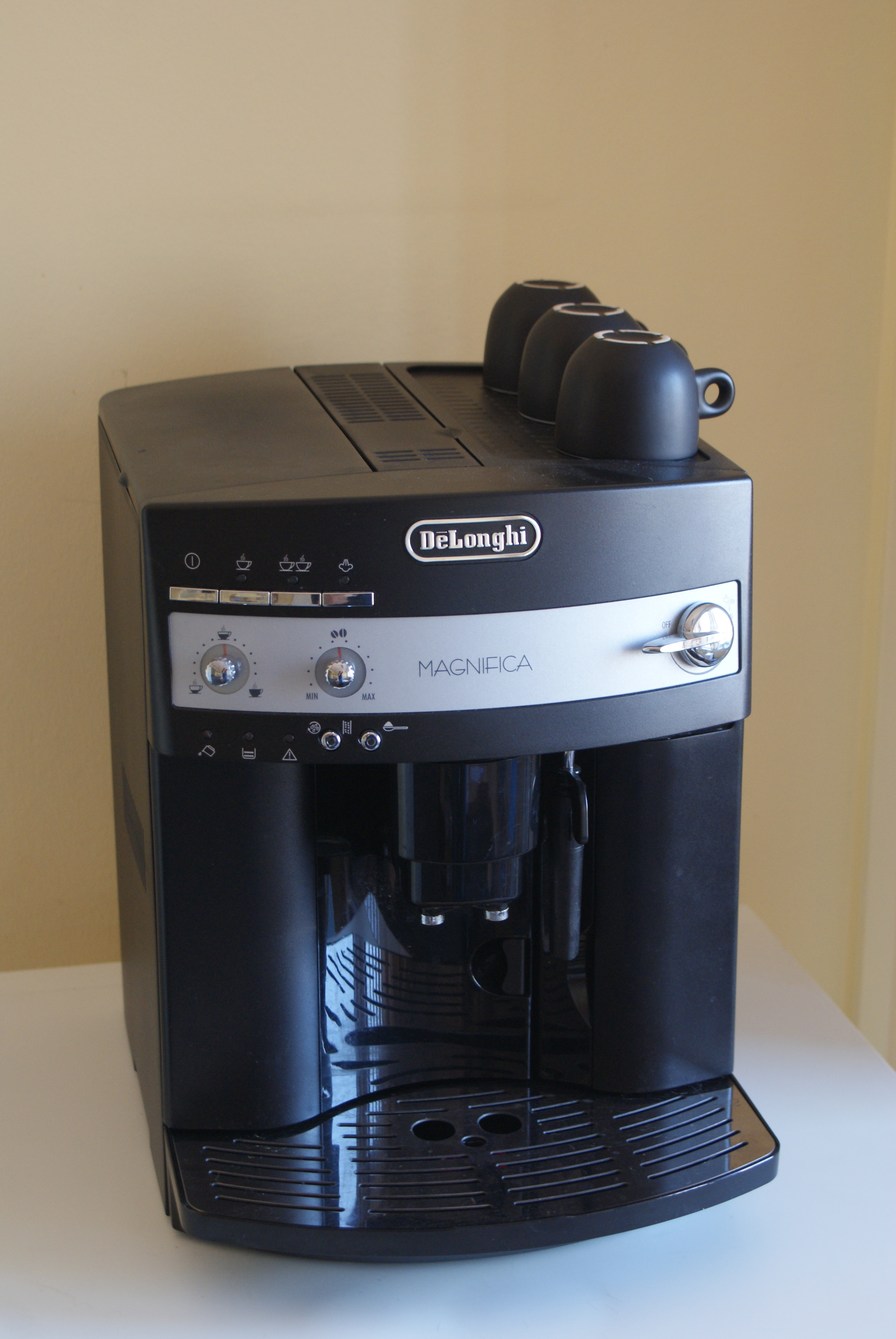 Meilleure machine à café à grain 2026 : comparatif des 8 meilleurs modèles (De'Longhi, Philips, Jura)